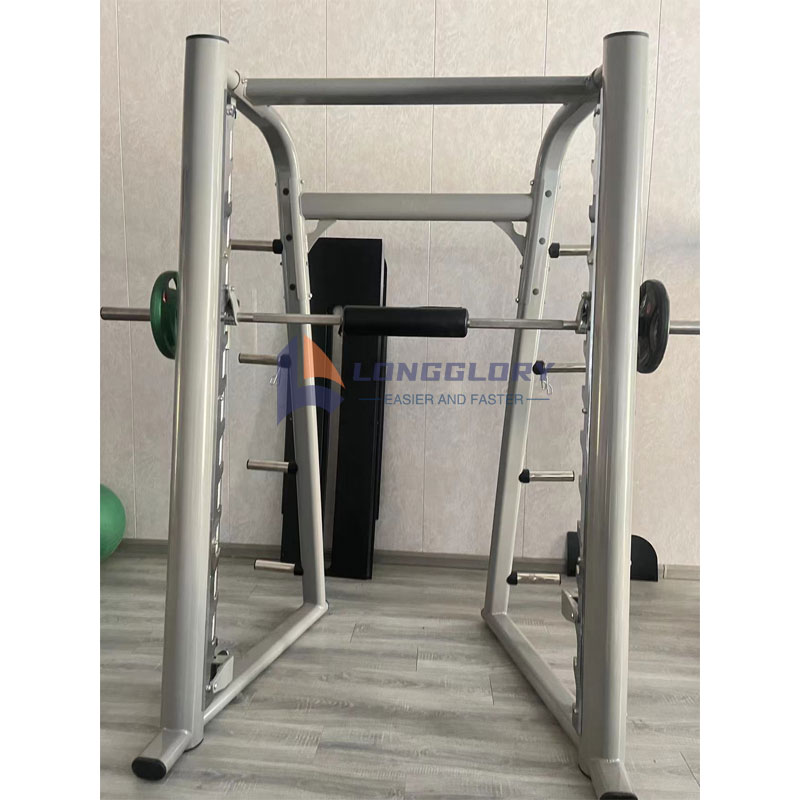 Echipament de gimnastică Smith Machine